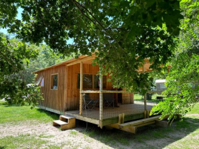 Cabane de Touraine au bord de l'eau